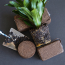 Potting soil puck for sale, expandable houseplant potting soil puck and brick, compressed indoor potting mix puck and brick, indoor houseplant soil puck and brick easy repotting mix