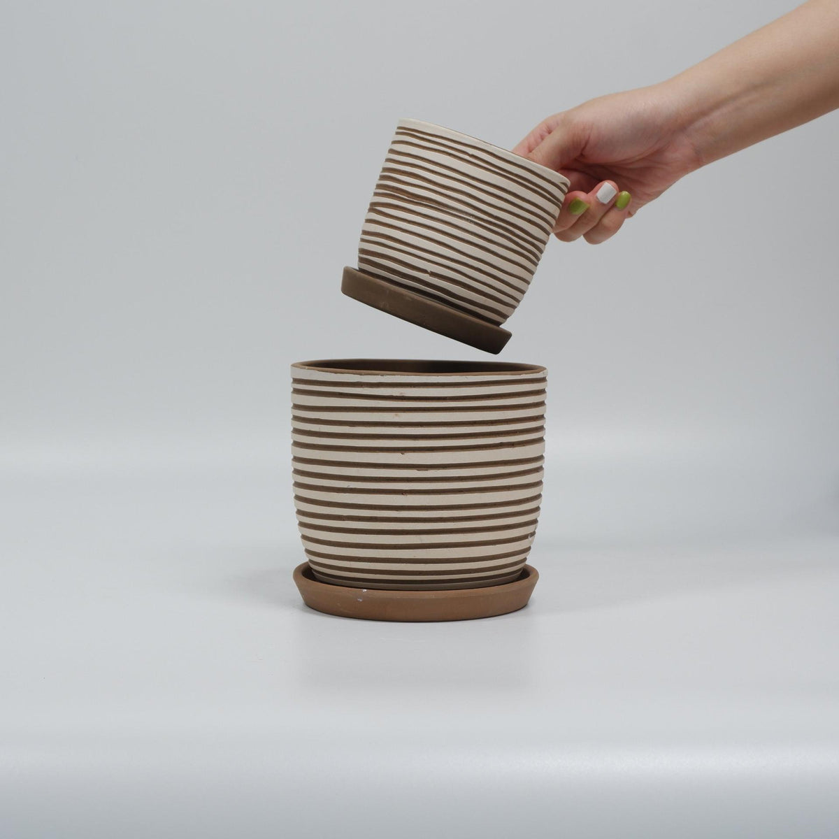 Buy carving terracotta pots online, Indoor outdoor planter pot for sale, Succulent clay pot with drainage hole and saucer